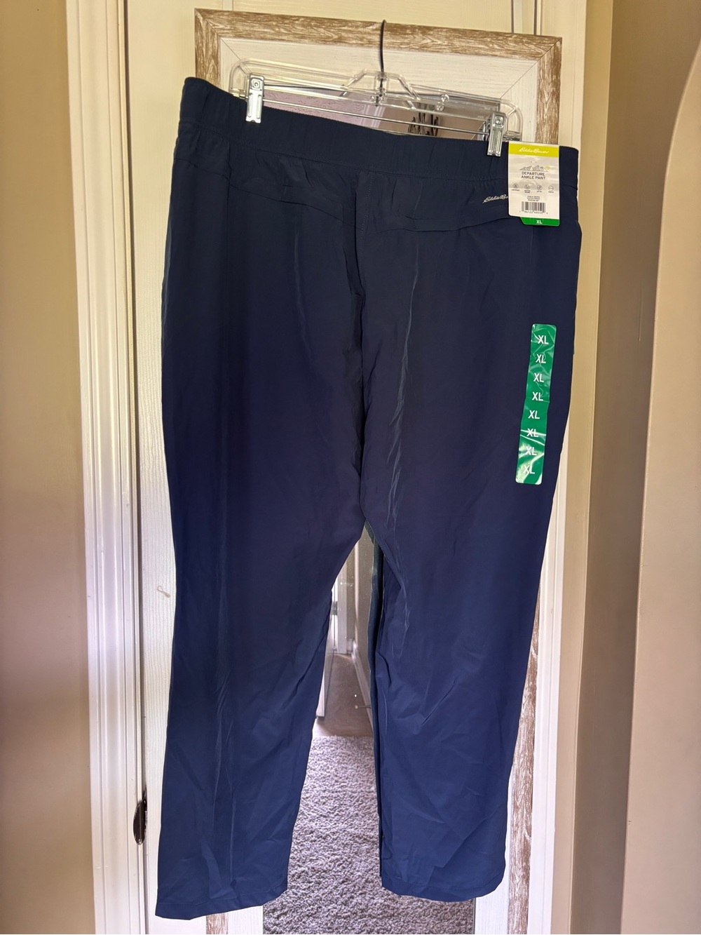 Eddie Bauer Women's Navy Straight-Leg Pull-On Pants
